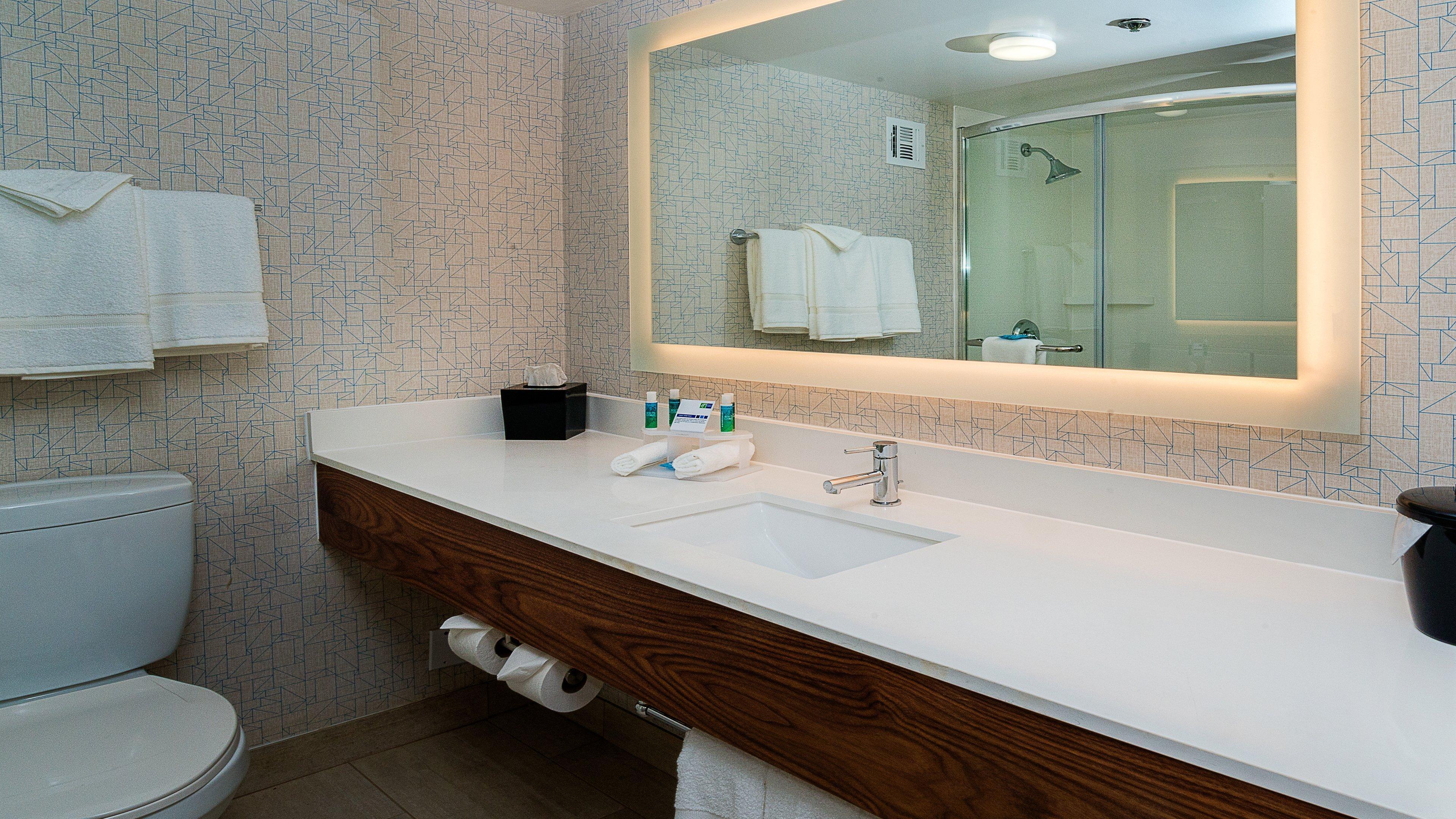 Holiday Inn Express Fullerton-Anaheim By Ihg Exterior photo